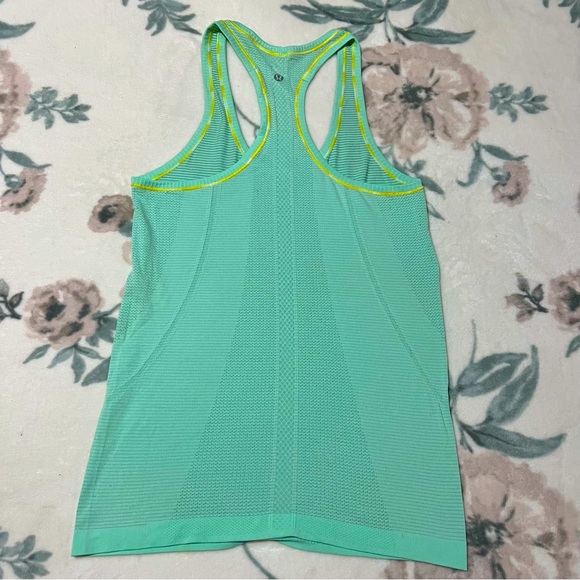 Lululemon Run Swiftly tank - Picture 5 of 5